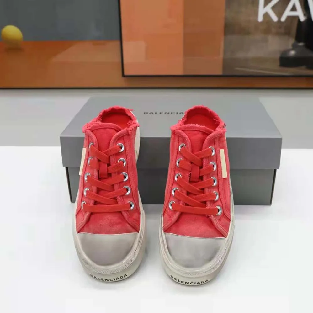 Balenciaga Paris Sneaker Mule in Red Destroyed Cotton and White Rubber for Unisex Balenciaga Paris Sneaker Mule in Red Destroyed Cotton and White Rubber for Unisex