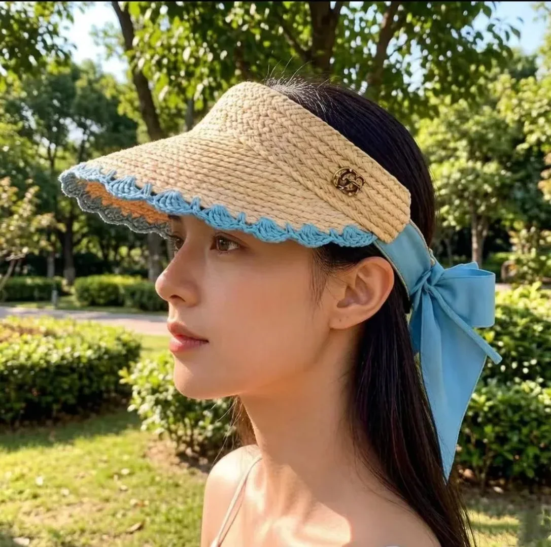 Gucci Crochet-Trimmed Visor Beige/ Blue Straw Gucci Crochet-Trimmed Visor Beige/ Blue Straw