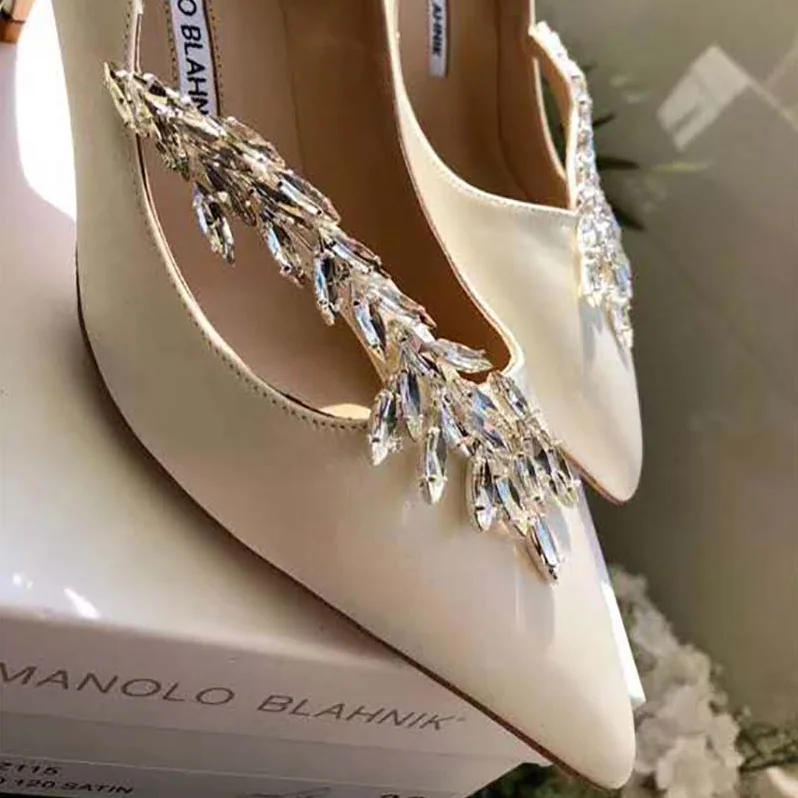Manolo Blahnik Shoes Nadira Satin Jewel Buckle Pumps 90mm Heel for Women in White Manolo Blahnik Shoes Nadira Satin Jewel Buckle Pumps 90mm Heel for Women in White