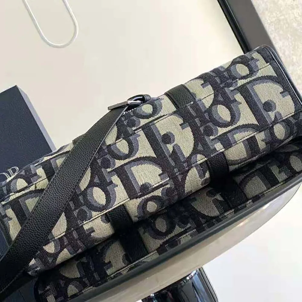 Dior East-West Tote Bag Beige and Black Maxi Dior Oblique Jacquard for Men Dior East-West Tote Bag Beige and Black Maxi Dior Oblique Jacquard for Men