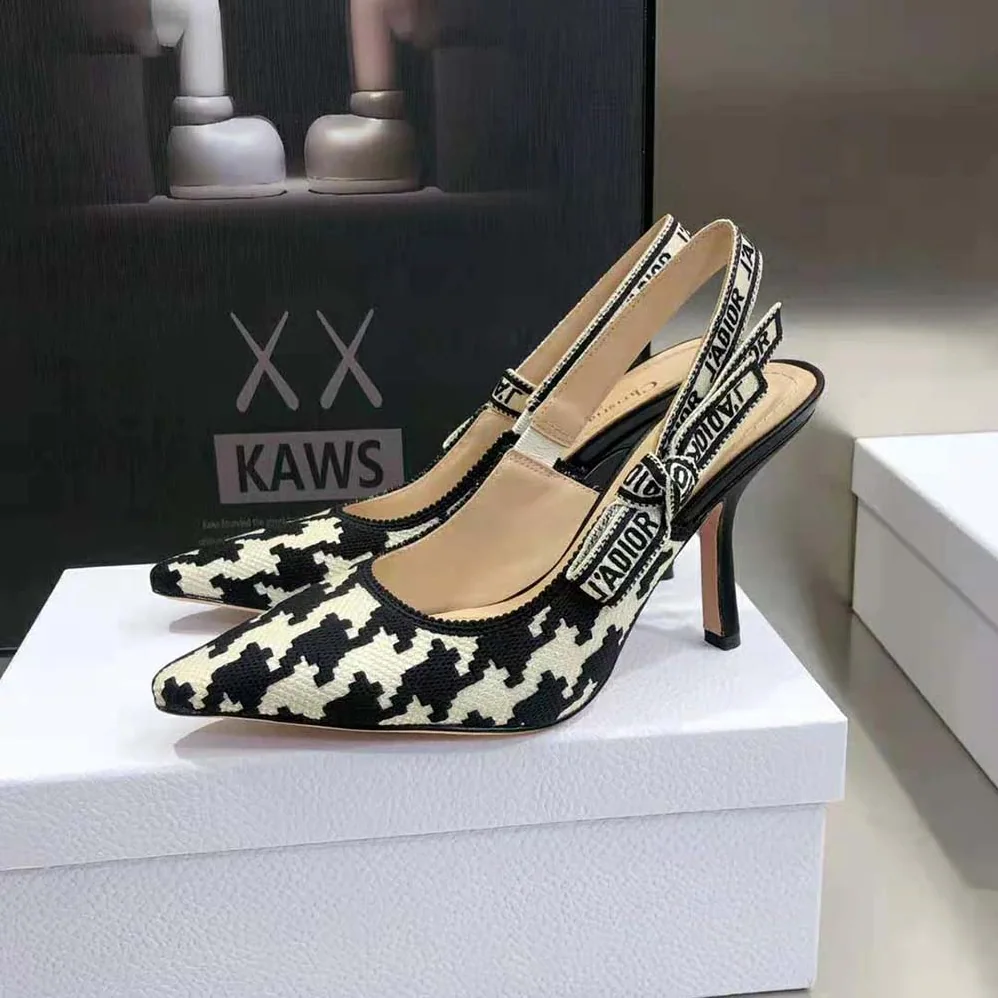 Dior J'Adior Slingback Pump Black and White Cotton Embroidery with Macro Houndstooth Motif for Women Dior J'Adior Slingback Pump Black and White Cotton Embroidery with Macro Houndstooth Motif for Women