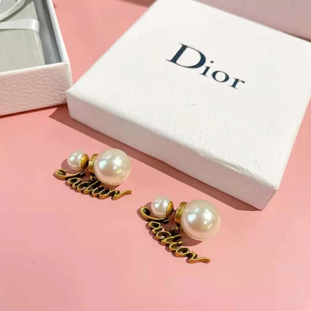 Dior Tribales Earrings Antique Gold-Finish Metal and White Resin Pearls for Women Dior Tribales Earrings Antique Gold-Finish Metal and White Resin Pearls for Women