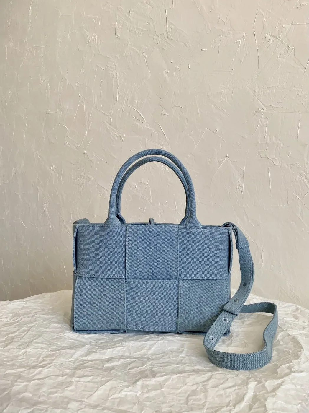 Bottega Veneta Mini Arco Tote Bag Grey Bottega Veneta Mini Arco Tote Bag Grey