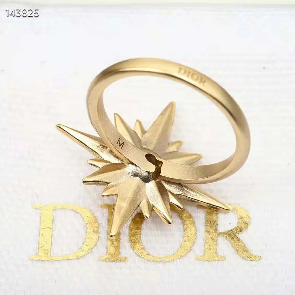 Dior Rêve D'infini Ring Gold for Women in Finish Metal