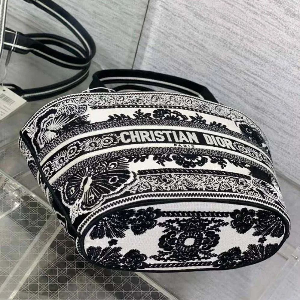 Dior Hat Basket Bag White and Black Butterfly Bandana Embroidery for Women Dior Hat Basket Bag White and Black Butterfly Bandana Embroidery for Women