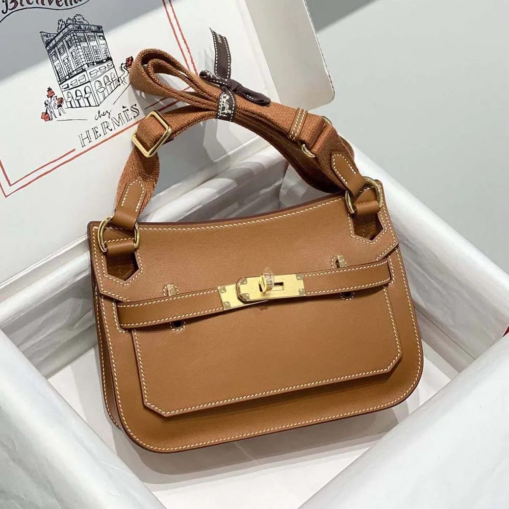 Hermes Jyspiere in Evercolor Leather for Women in Brown Hermes Jyspiere in Evercolor Leather for Women in Brown