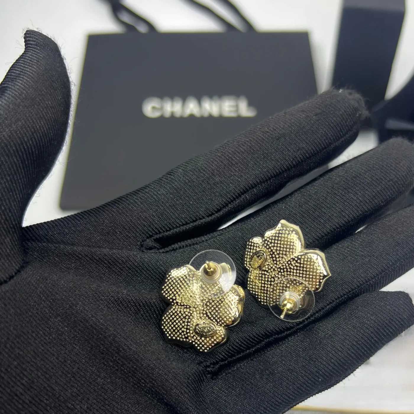 Chanel Sweet Lady Camellia Earrings White Chanel Sweet Lady Camellia Earrings White