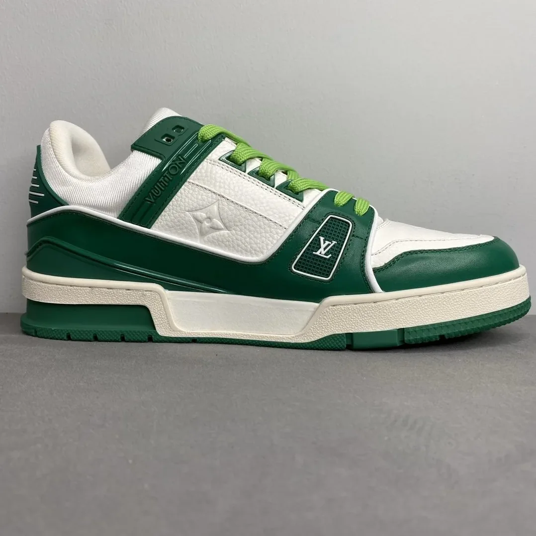 Louis Vuitton Trainer Sneaker Mix Of Materials White/Green Virgil Abloh LV 1A9VNK Louis Vuitton Trainer Sneaker Mix Of Materials White/Green Virgil Abloh LV 1A9VNK