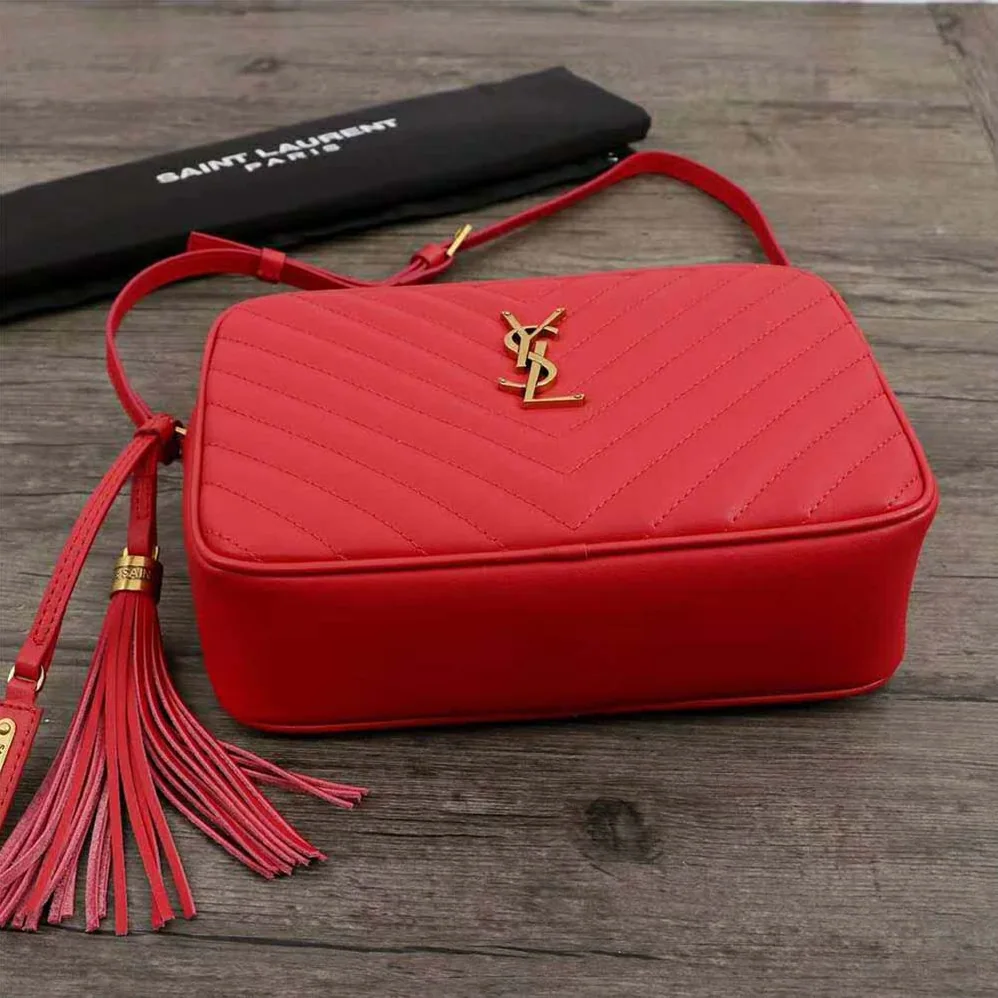 Saint Laurent YSL Lou Camera Bag Matelasse Leather for Women in Red Saint Laurent YSL Lou Camera Bag Matelasse Leather for Women in Red