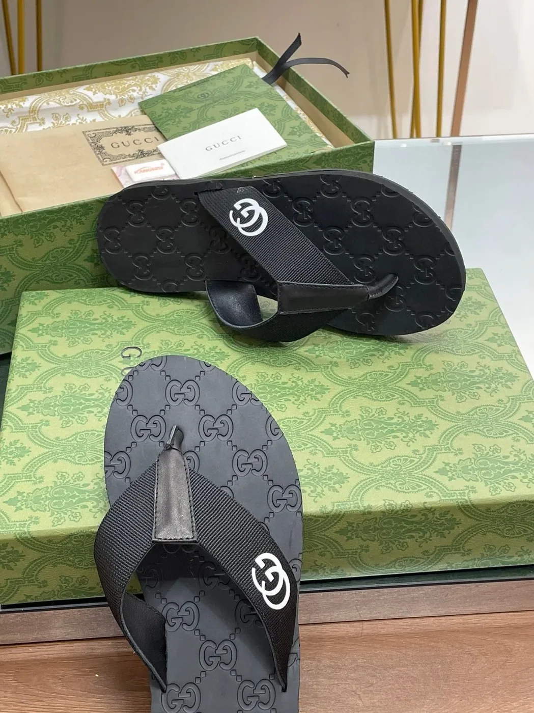 Gucci Thong Sandal Black Gucci Thong Sandal Black