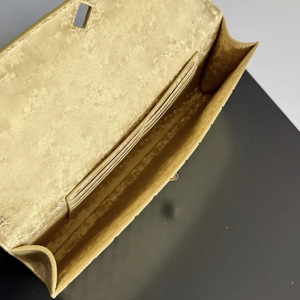 Bottega Veneta Andiamo Clutch for Women in Gold Bottega Veneta Andiamo Clutch for Women in Gold