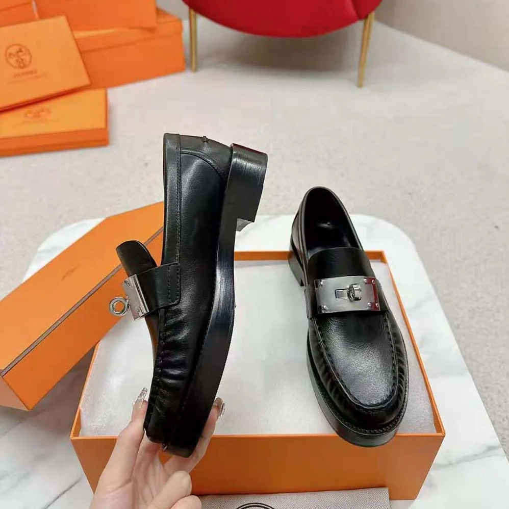 Hermes Hot Loafer in Calfskin for Men in Black Hermes Hot Loafer in Calfskin for Men in Black