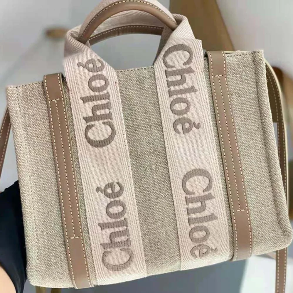 Chloe Small Woody Tote Bag for Women in Beige Chloe Small Woody Tote Bag for Women in Beige