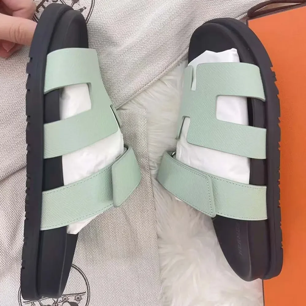 Hermes Chypre Sandal-Light Green H231295ZvDF350 for Unisex