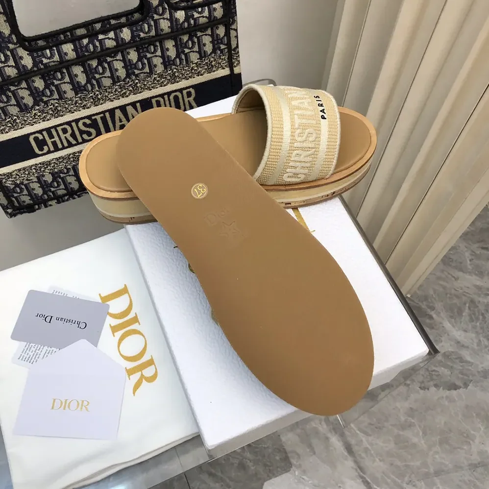 Dior Dway Platform Slide Natural Raffia and White Embroidered Cotton for Women