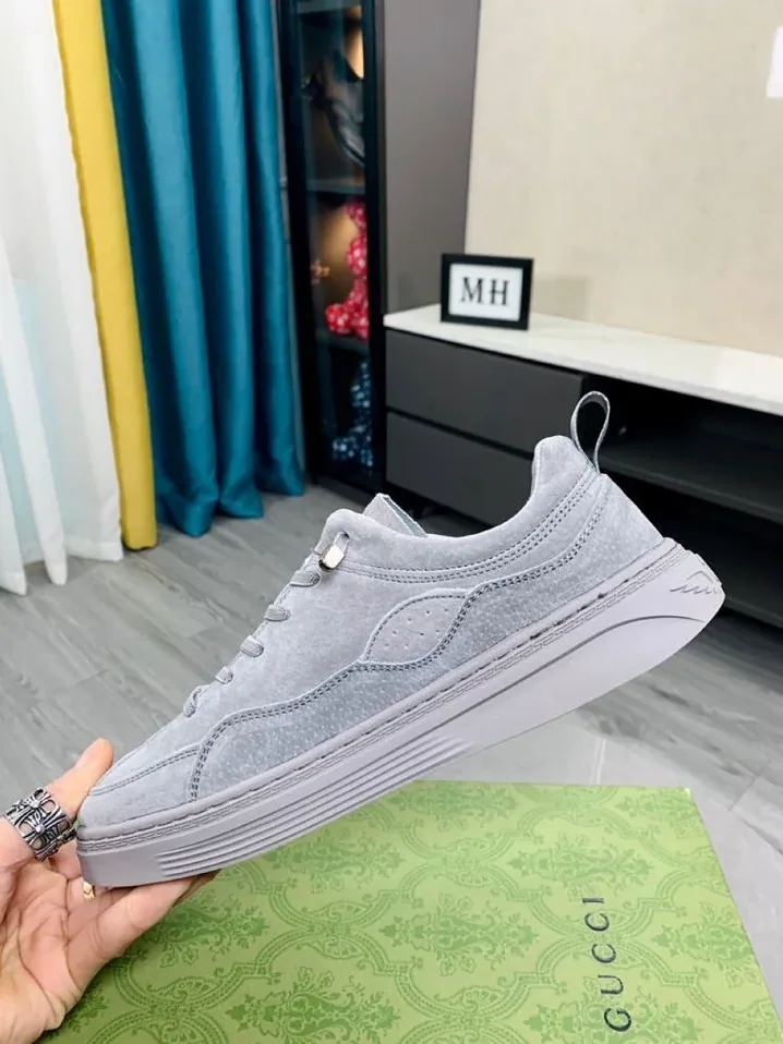 Gucci Logo GG Gucci Sneakers With Posedon Gray for Men Gucci Logo GG Gucci Sneakers With Posedon Gray for Men