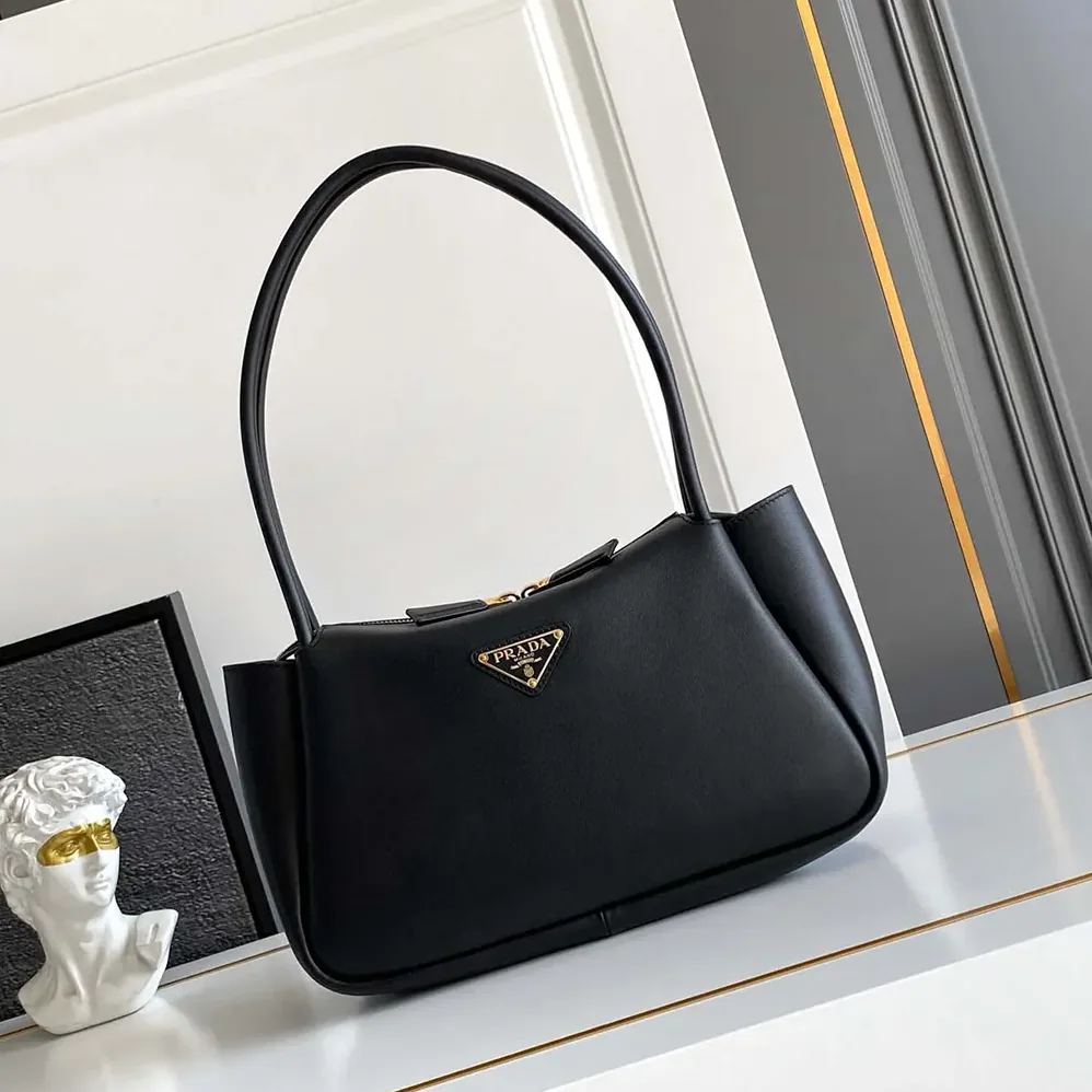 Prada Darling Medium Leather Shoulder Bag for Women in Black Prada Darling Medium Leather Shoulder Bag for Women in Black