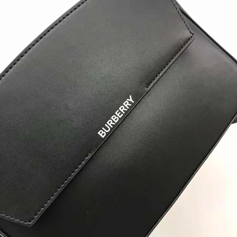 Burberry Leather Catherine Shoulder Bag for Women in Black Burberry Leather Catherine Shoulder Bag for Women in Black
