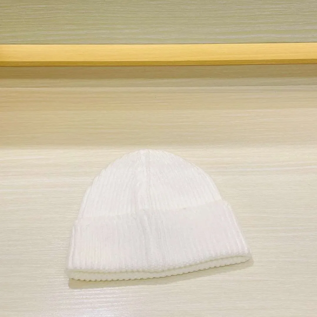 Louis Vuitton Ahead Beanie White Louis Vuitton Ahead Beanie White