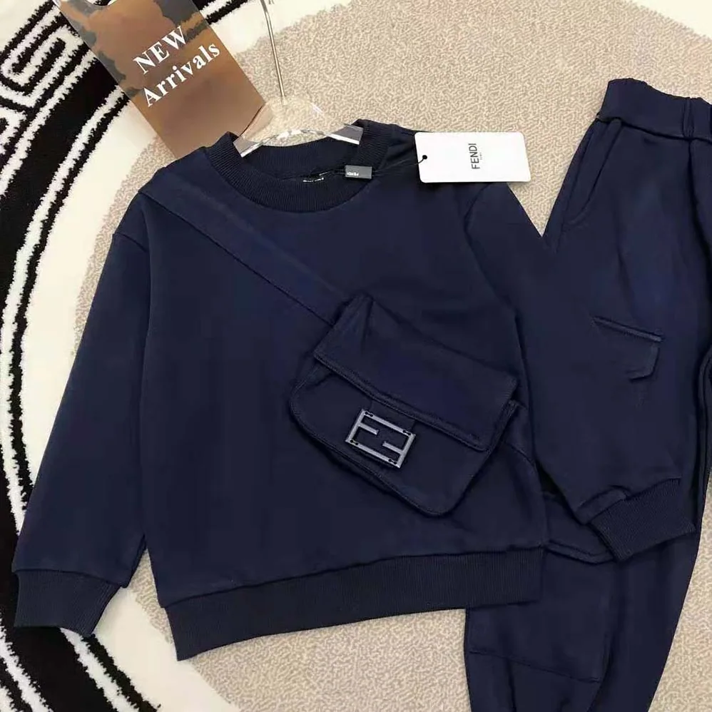 Fendi Kids' Junior Sweatshirt Navy Blue Sweatshirt with Large Baguette Fendi Kids' Junior Sweatshirt Navy Blue Sweatshirt with Large Baguette