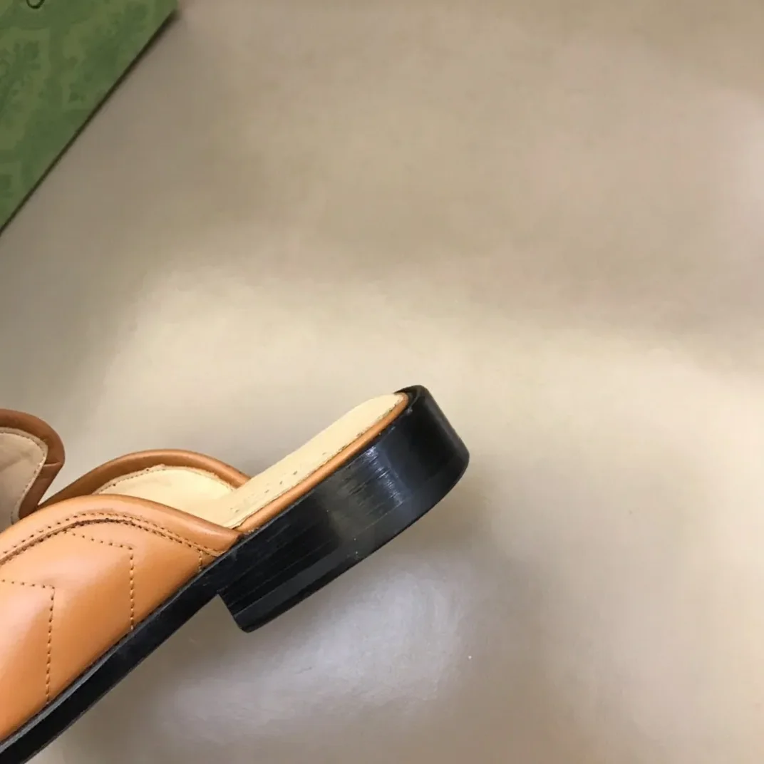 Gucci Slipper With Interlocking G Green Gucci Slipper With Interlocking G Green