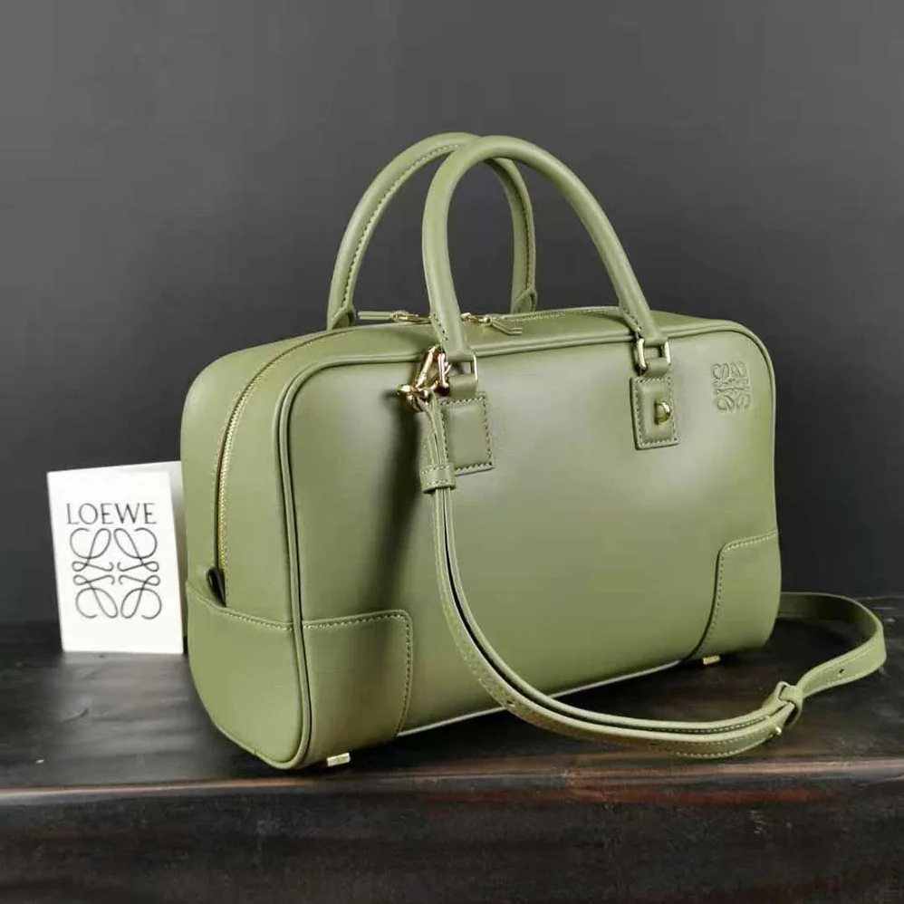 Loewe Amazona 28 Bag in Nappa Calfskin for Women in Green