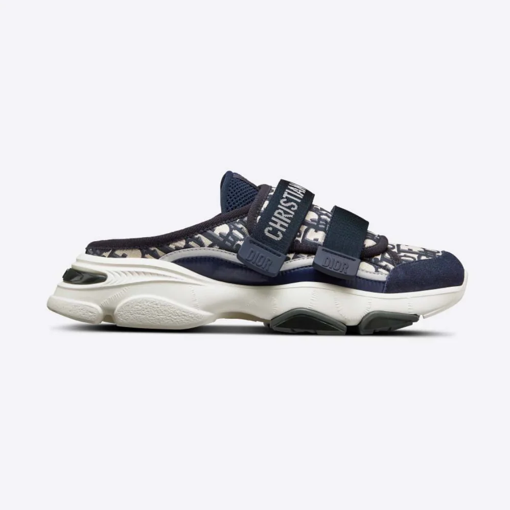 Dior D-Wander Sneaker Deep Blue Dior Oblique Technical Fabric for Women Dior D-Wander Sneaker Deep Blue Dior Oblique Technical Fabric for Women