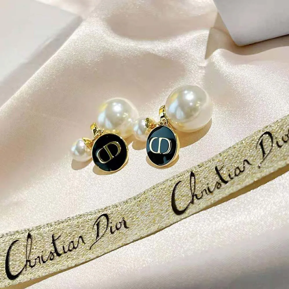 Dior Tribales earrings Gold-Finish Metal and White Resin Pearls with Black Lacquer for Women Dior Tribales earrings Gold-Finish Metal and White Resin Pearls with Black Lacquer for Women