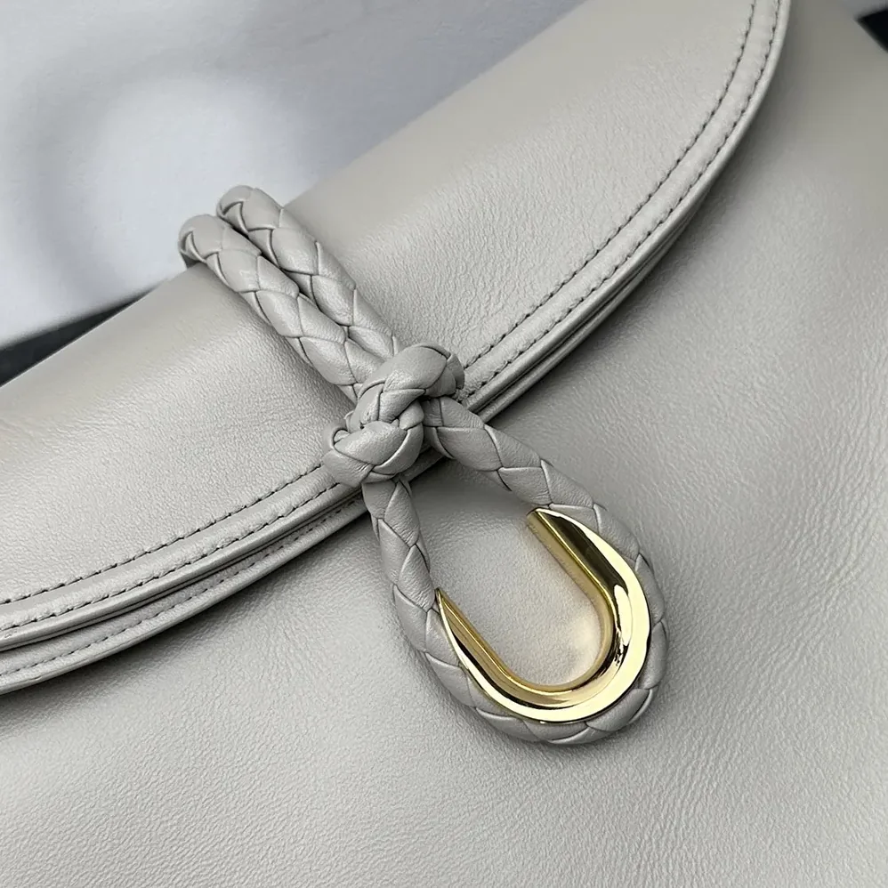Bottega Veneta Liberta Cross-body Bag in Smooth Calf Leather for Women in Silver