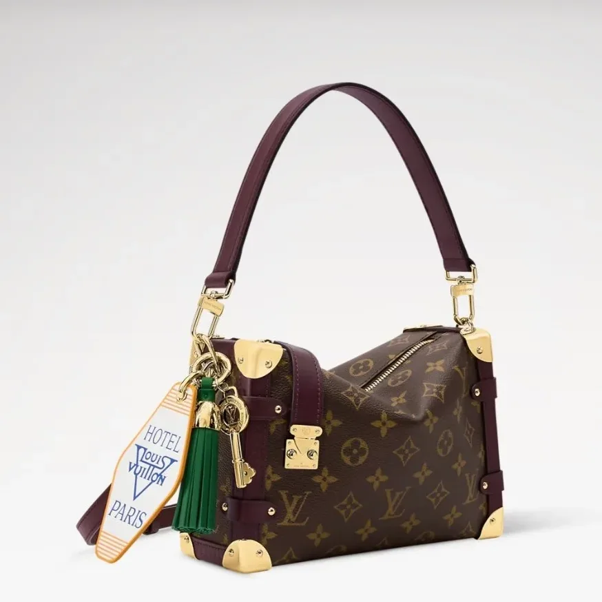 Louis Vuitton Side Trunk MM Shoulder Bag in Brown Monogram Gold Hardware