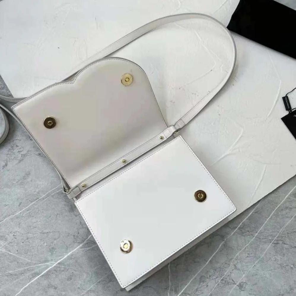 Dolce Gabbana D&G Calfskin DG Logo Bag Crossbody Bag for Women in White