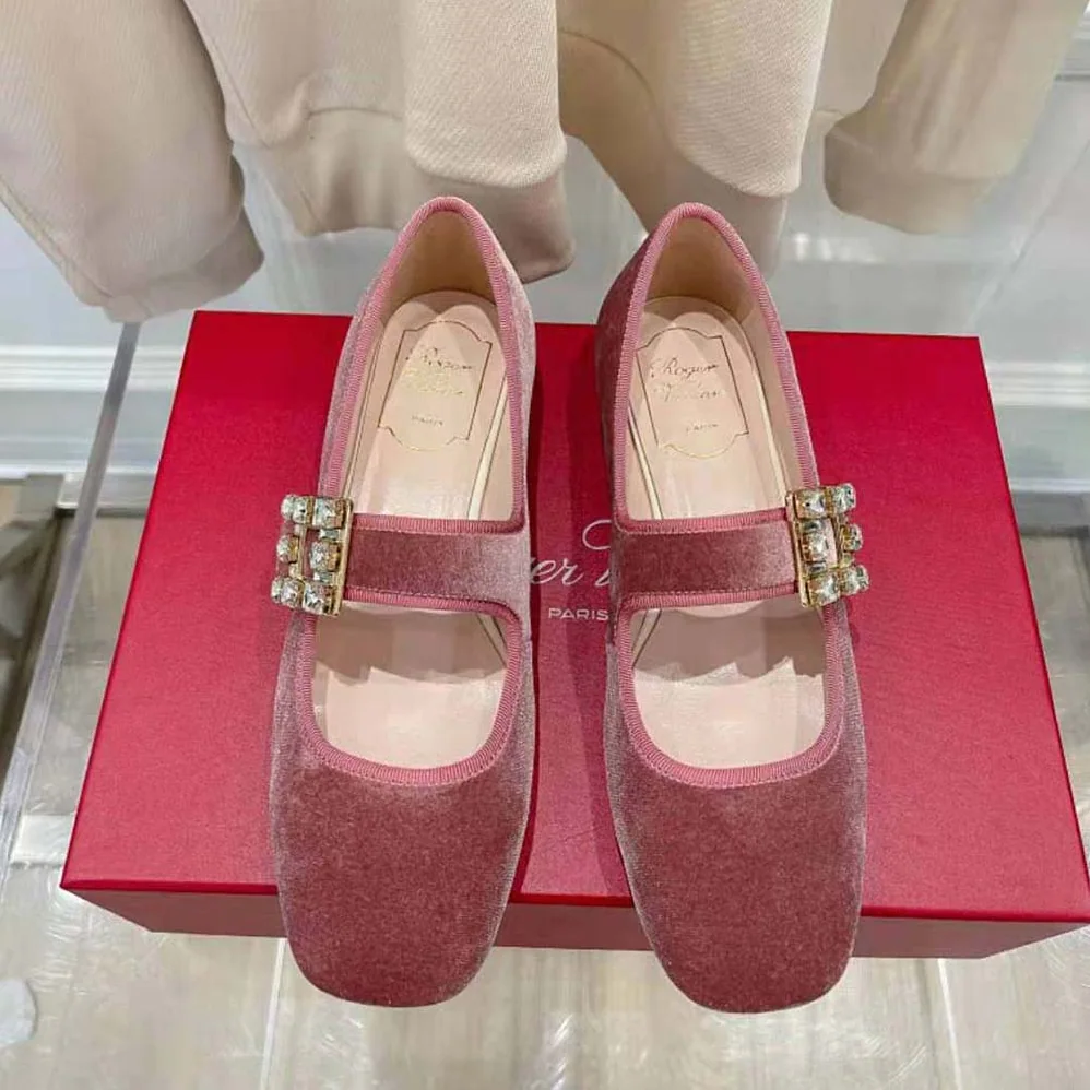 Roger Vivier Tres Vivier Strass Buckle Babies Ballerinas in Velvet for Women Roger Vivier Tres Vivier Strass Buckle Babies Ballerinas in Velvet for Women