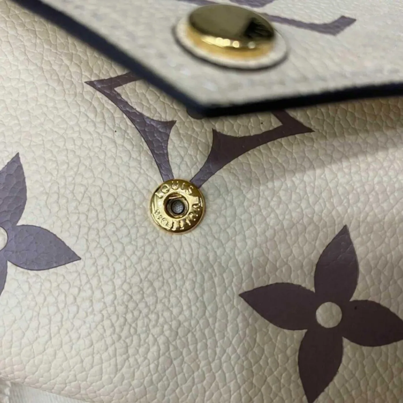 Louis Vuitton Victorine Wallet Monogram Empreinte Beige Louis Vuitton Victorine Wallet Monogram Empreinte Beige