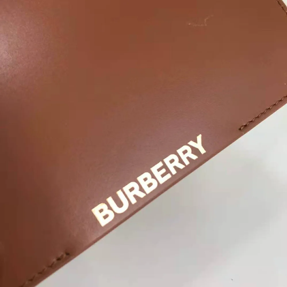 Burberry Small Two-tone Leather Grace Bag for Women in Brown