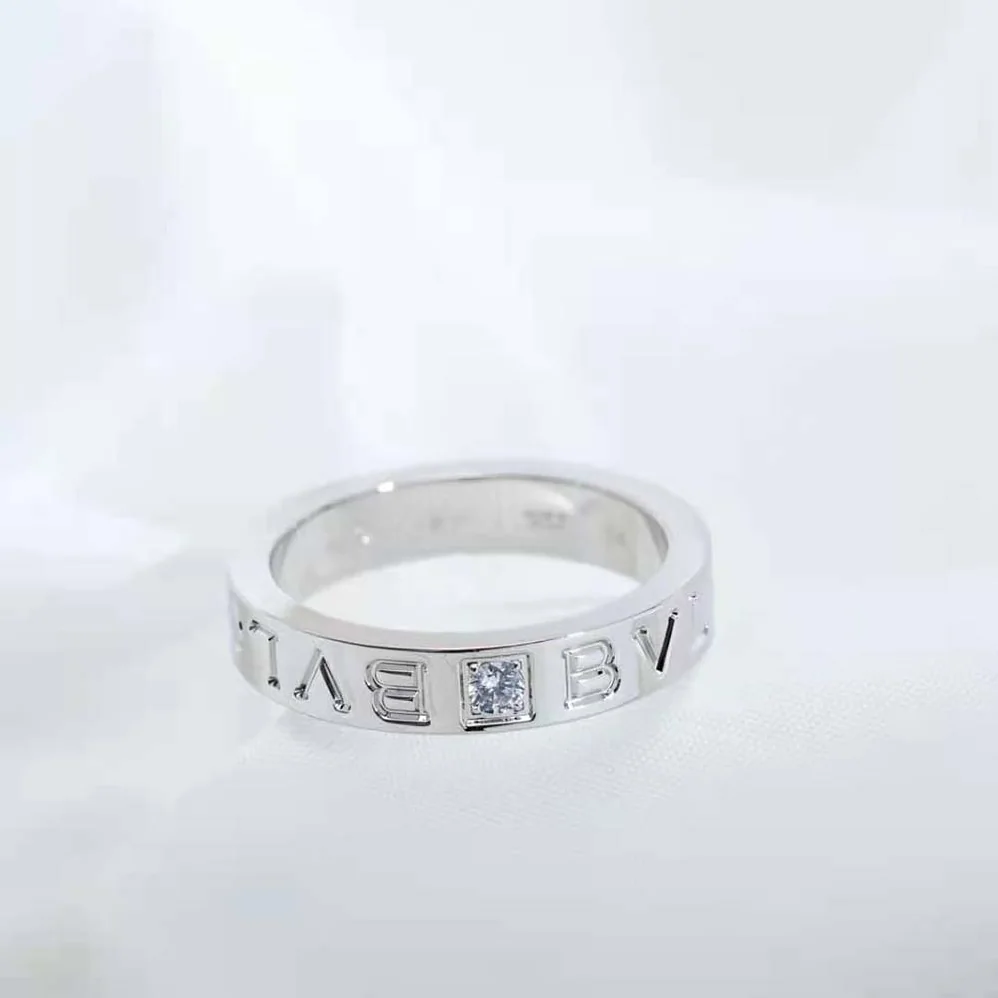 Bvlgari Bvlgari Bvlgari Ring 18 KT Rose Gold Ring with Diamond for Women in Silver Bvlgari Bvlgari Bvlgari Ring 18 KT Rose Gold Ring with Diamond for Women in Silver