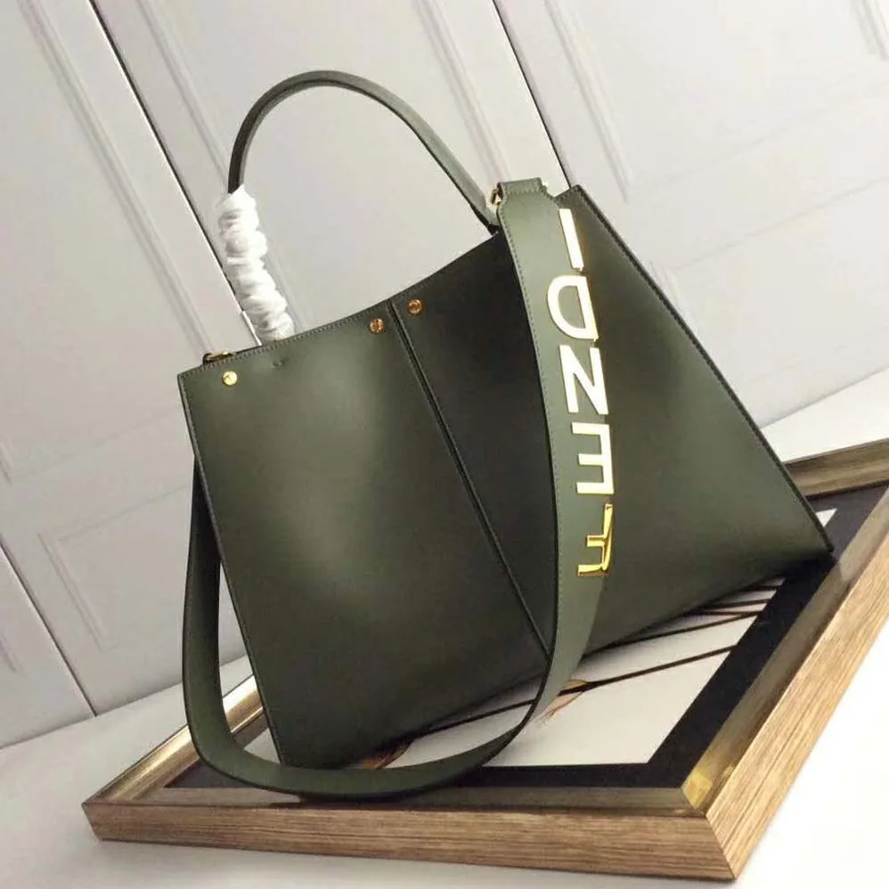 Fendi Peekaboo X-Lite Regular for Women in Green
