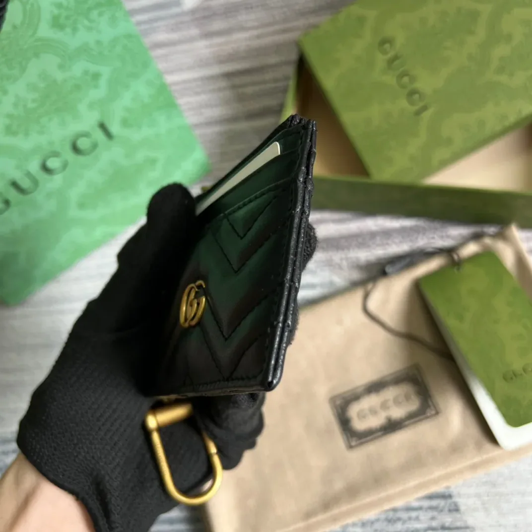 Gucci GG Marmont Keychain Wallet Black DTDHT 1000 /