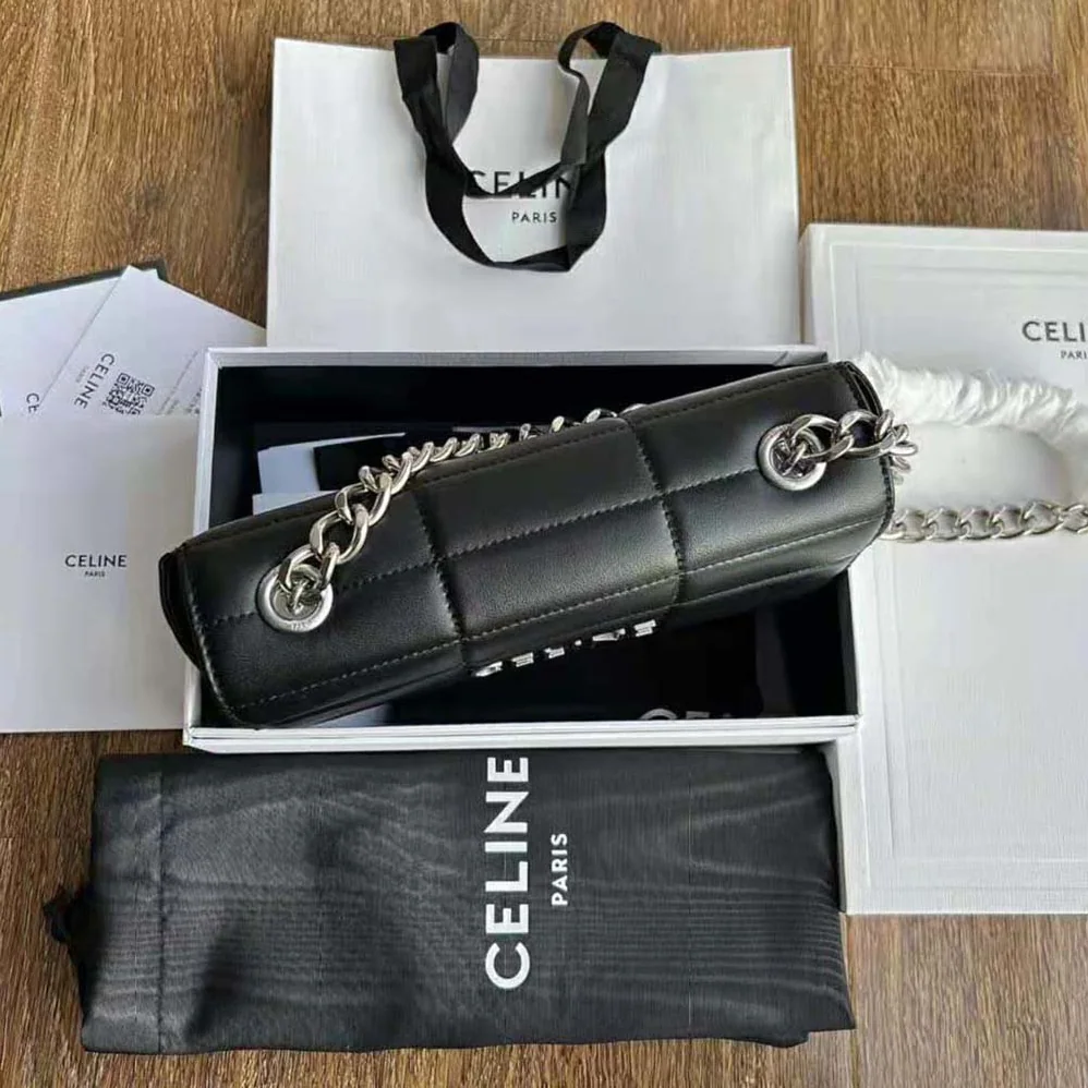 Celine Chain Shoulder Bag Matelasse Monochrome Celine in Quilted Goatskin for Women in Silver Celine Chain Shoulder Bag Matelasse Monochrome Celine in Quilted Goatskin for Women in Silver