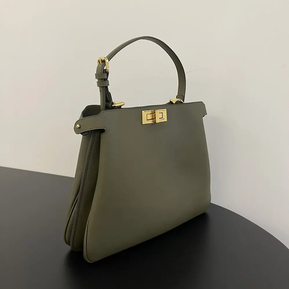 Fendi Peekaboo Soft Medium Green Leather Bag for Women
