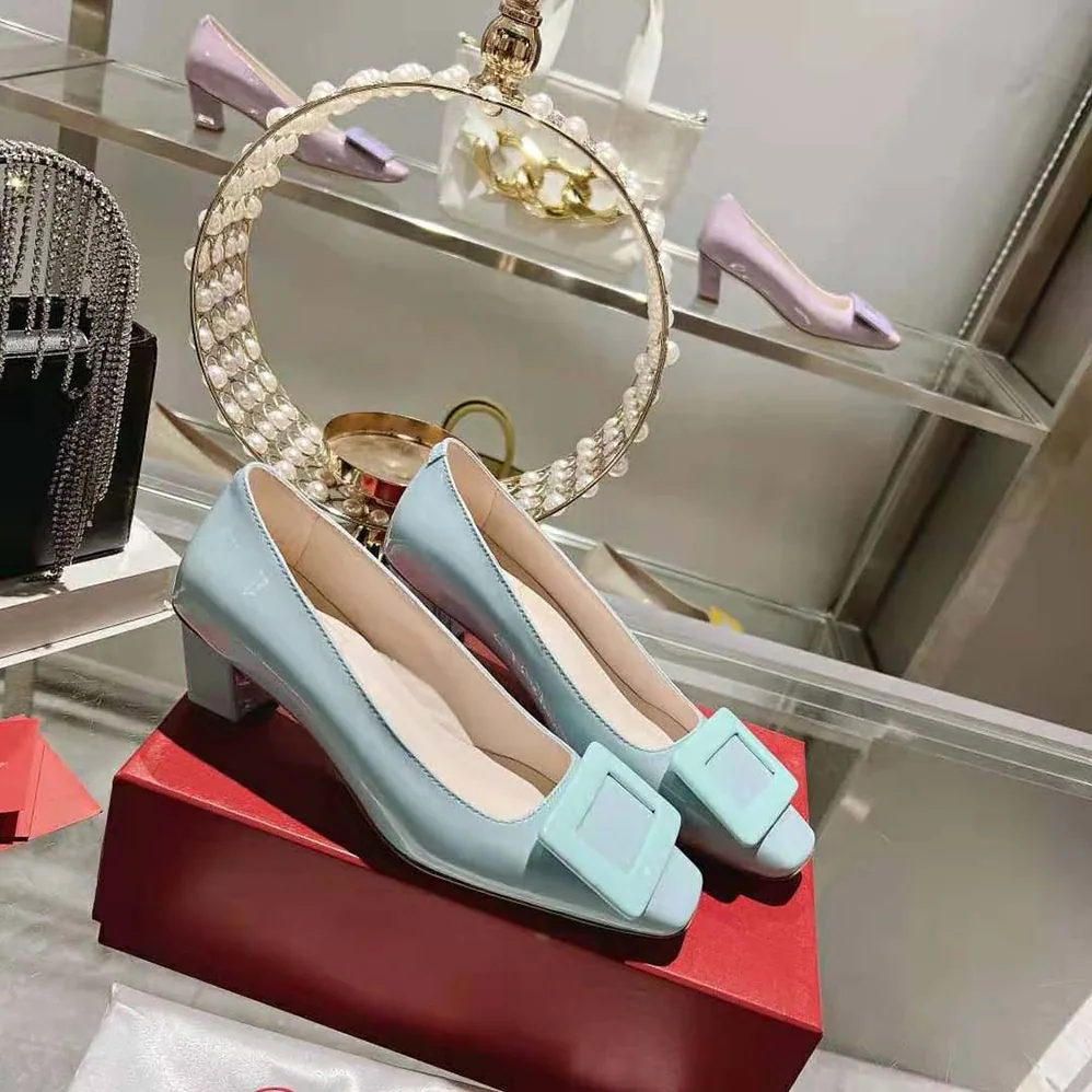 Roger Vivier Patent Leather Belle Vivier Pumps for Women in Aqua Roger Vivier Patent Leather Belle Vivier Pumps for Women in Aqua