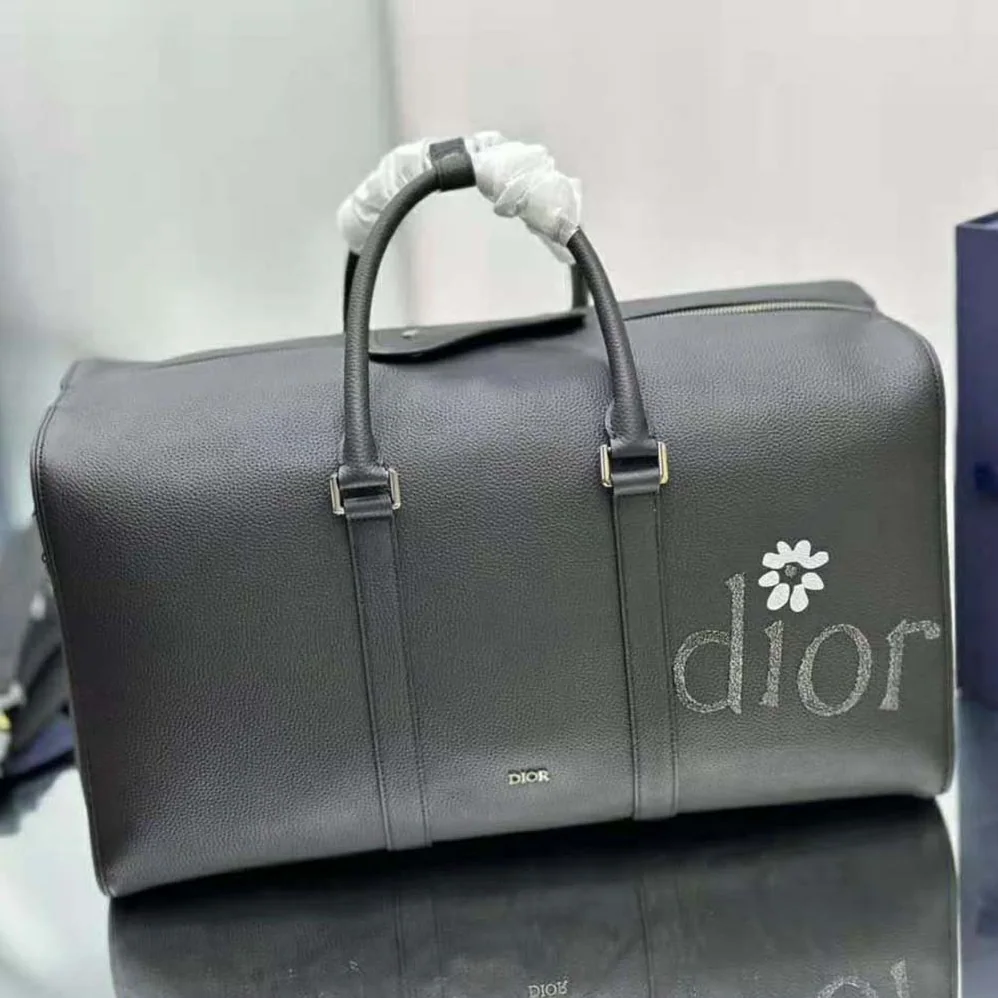 Dior By Erl Dior Lingot 50 Bag Black Grained Calfskin for Men Dior By Erl Dior Lingot 50 Bag Black Grained Calfskin for Men