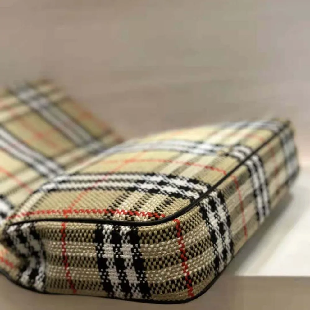 Burberry Medium Lola Bag for Women