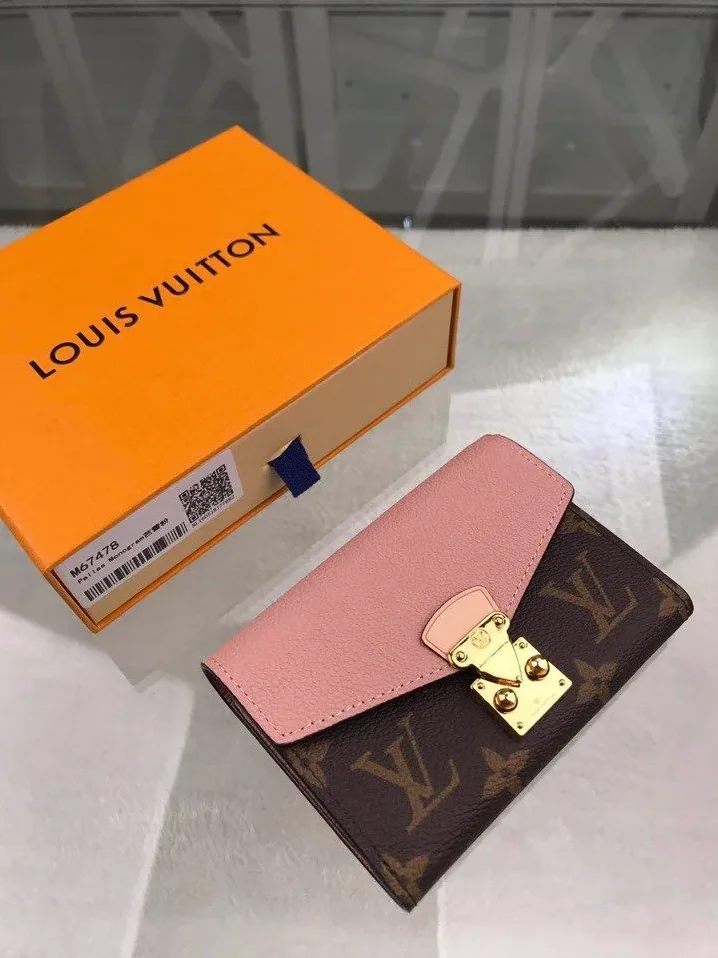 Louis Vuitton Pallas Compact Wallet Combines Monogram Canvas Pink Louis Vuitton Pallas Compact Wallet Combines Monogram Canvas Pink