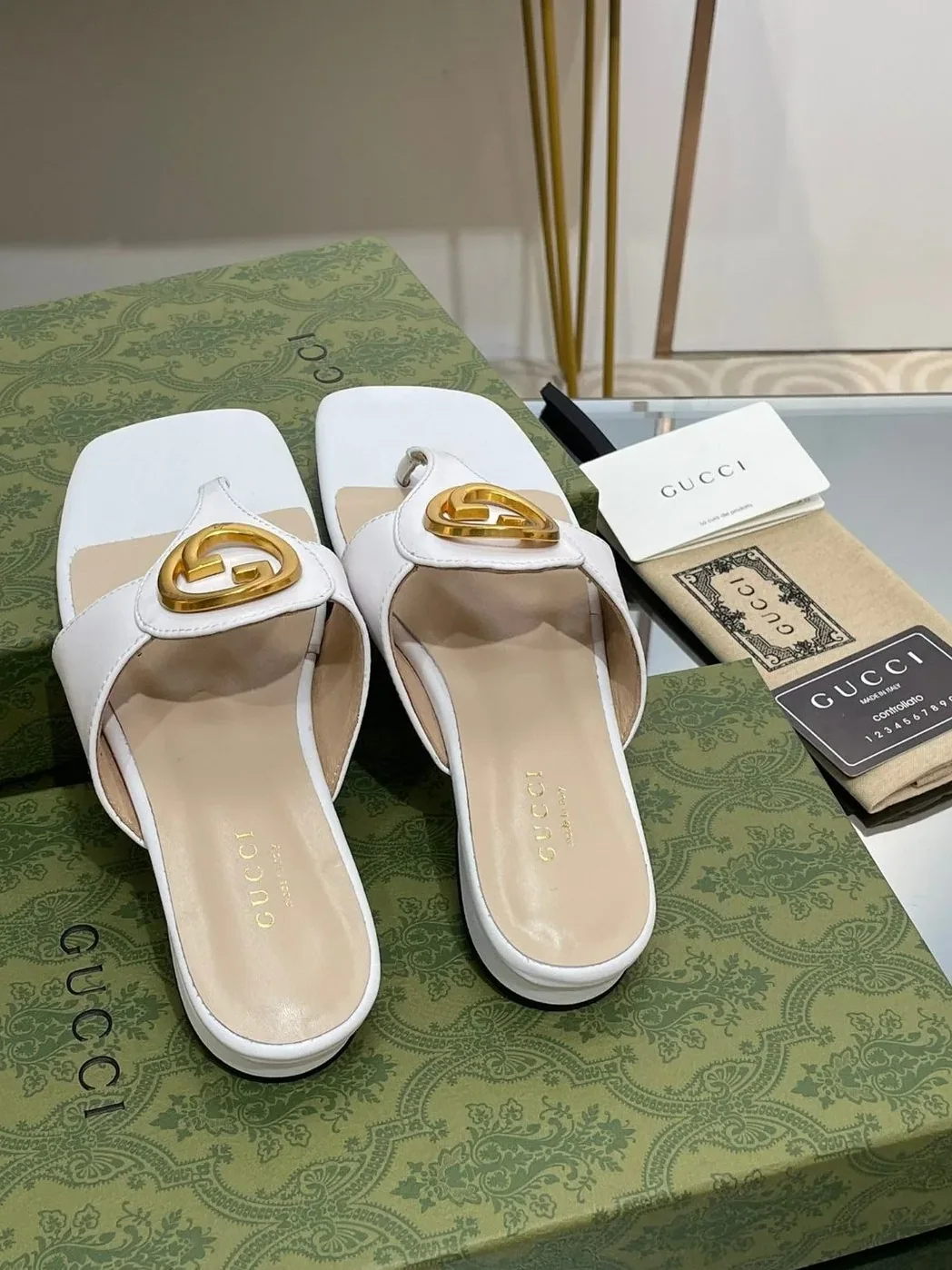 Gucci Blondie Thong Sandal White Gucci Blondie Thong Sandal White