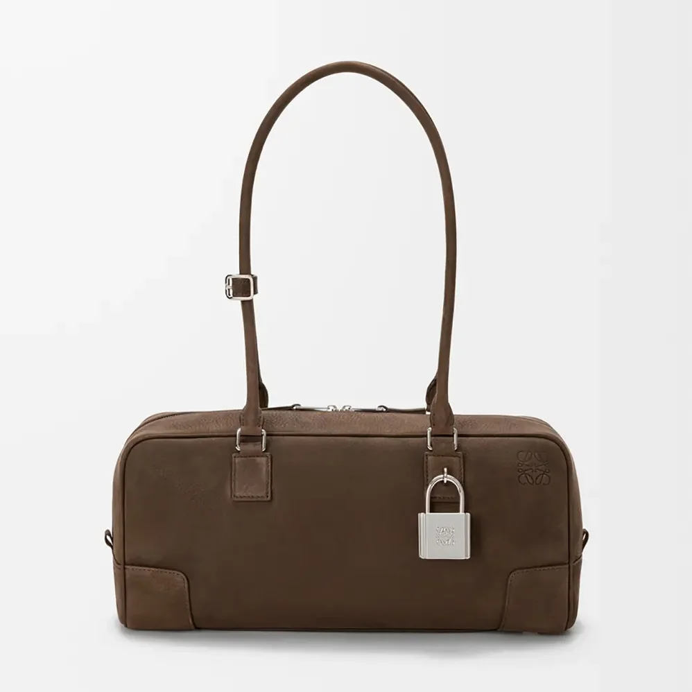 Loewe Amazona 31 Cropped Bag in Grained Nubuck for Unisex Loewe Amazona 31 Cropped Bag in Grained Nubuck for Unisex