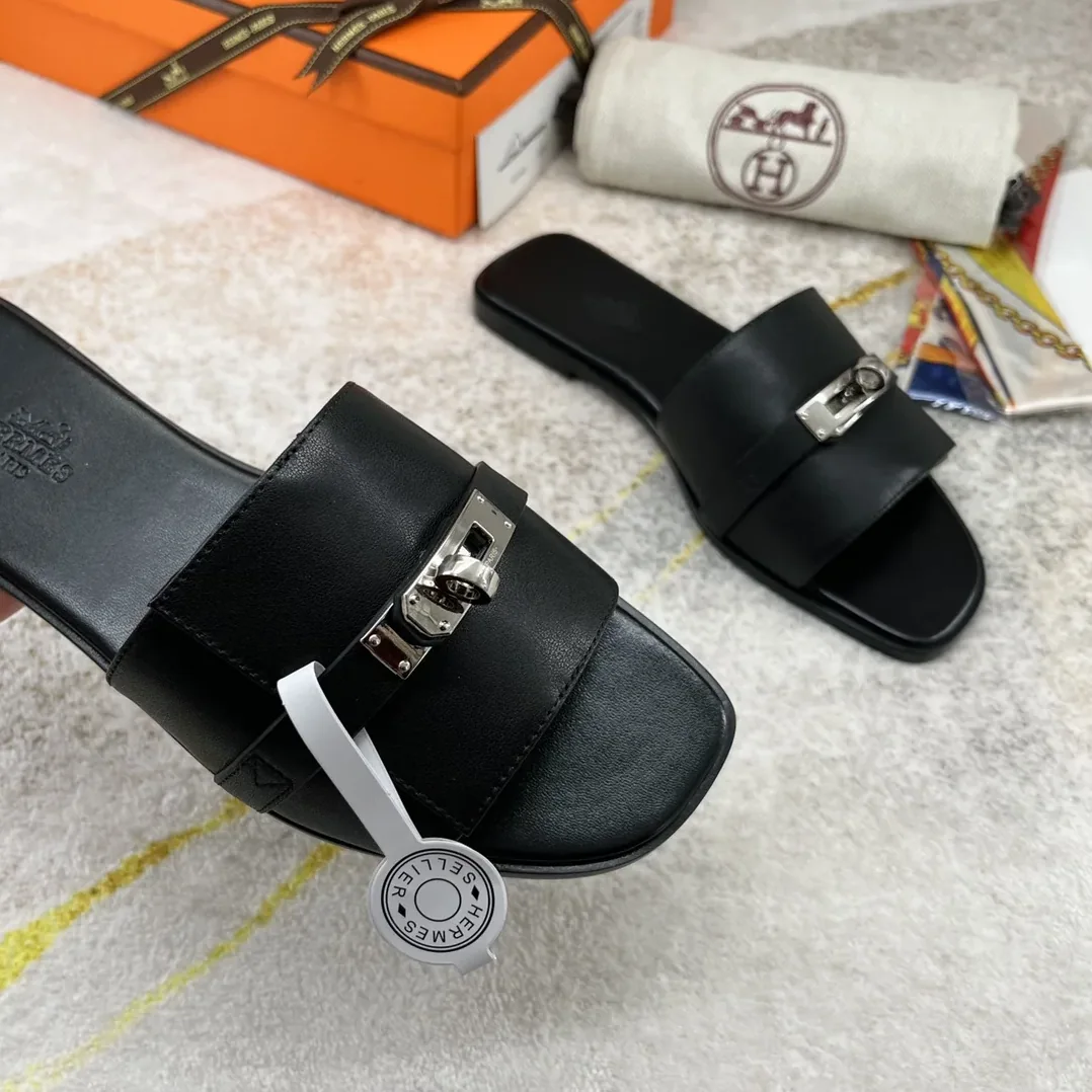 Hermes Giulia Sandal Brown