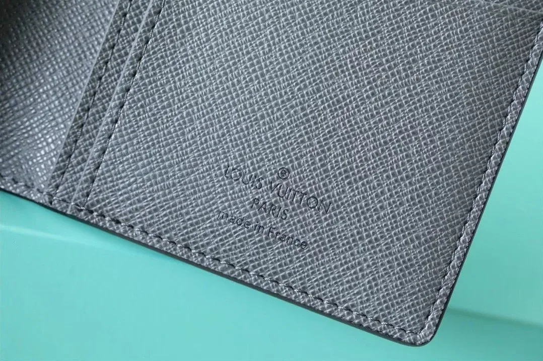 Louis Vuitton Brazza Wallet Monogram Eclipse Canvas , /