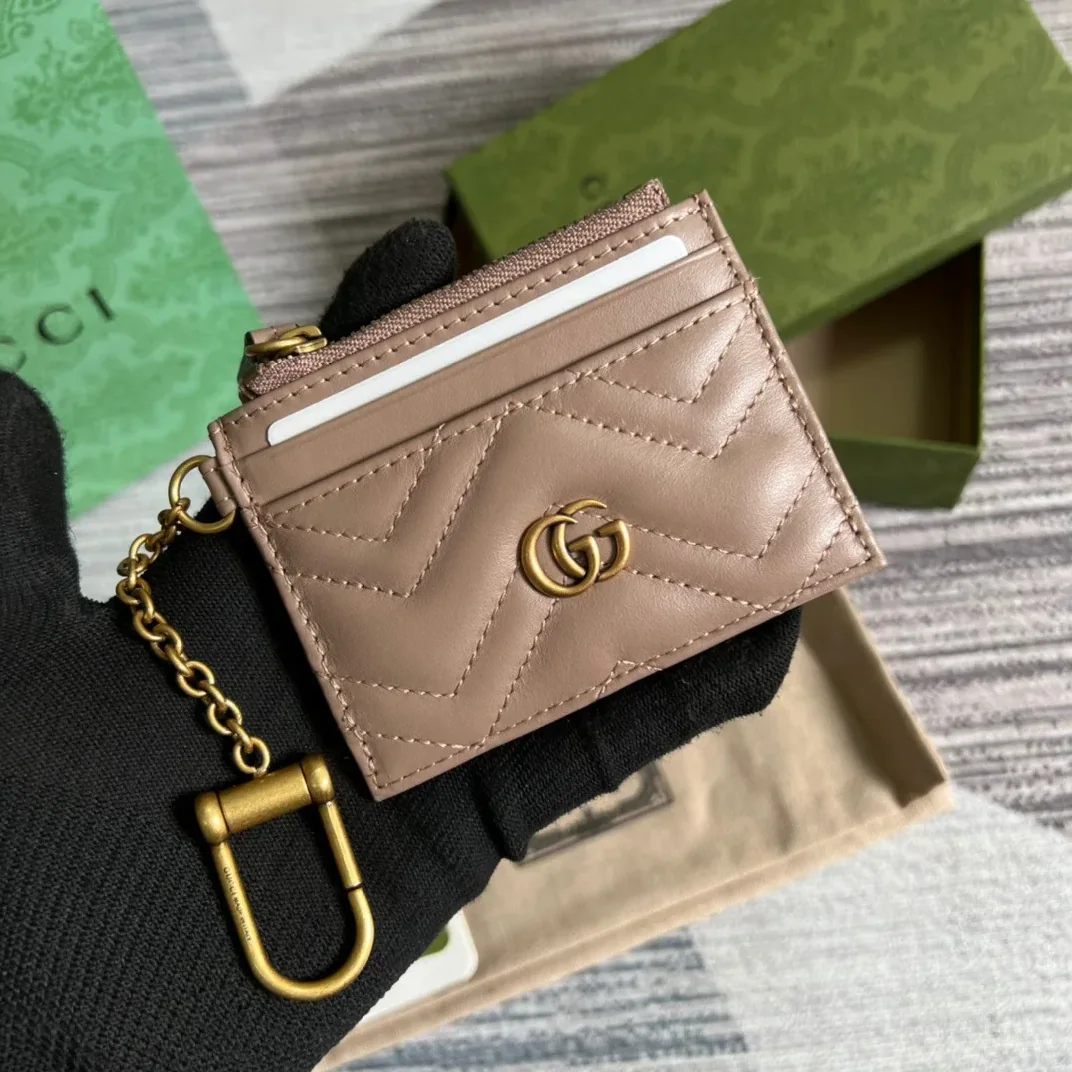 Gucci GG Marmont Keychain Wallet Beige / Gucci GG Marmont Keychain Wallet Beige /