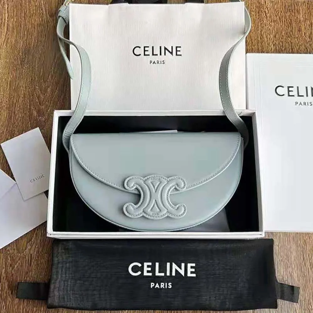 Celine Besace Cuir Triomphe in Smooth Calfskin for Women in Blue