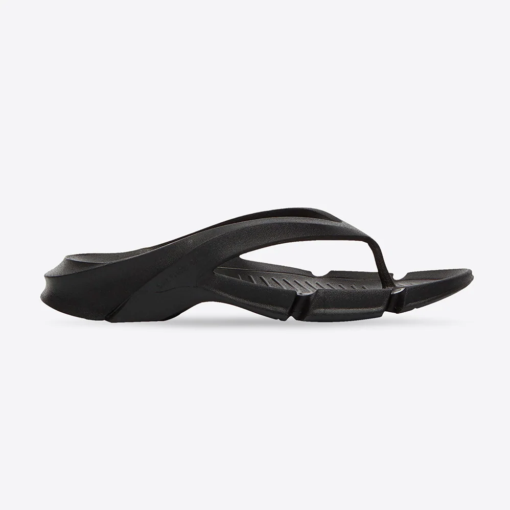 Balenciaga Mold Thong Sandal in Black for Women Balenciaga Mold Thong Sandal in Black for Women